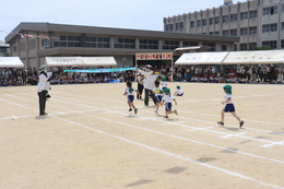 午前中のプログラム(ホームページ委員会撮影) 午前中のプログラム