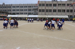 WAになってgo!(ホームページ委員会撮影) WAになってgo!