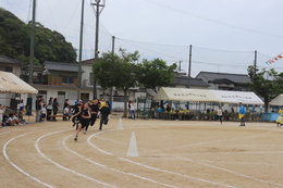 自治区対抗リレー(ホームページ委員会撮影) 自治区対抗リレー