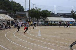 自治区対抗リレー(ホームページ委員会撮影) 自治区対抗リレー