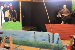 香翠座デコ芝居(円座人形浄瑠璃)(ホームページ委員会撮影) 香翠座デコ芝居(円座人形浄瑠璃)