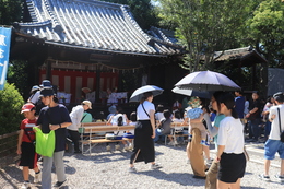 境内の様子(ホームページ委員会撮影) 境内の様子
