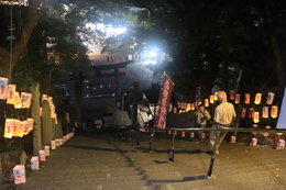 讃岐提灯点灯(ホームページ委員会撮影) 讃岐提灯点灯