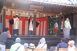 高文連吟詠剣詩舞 高松西高等学校・高松中央高等学校(ホームページ委員会撮影) 高文連吟詠剣詩舞 高松西高等学校・高松中央高等学校