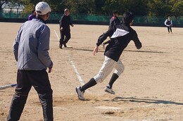 ソフトボール(香西体育協会撮影) ソフトボール