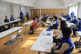 参加者の皆さん(ホームページ委員会撮影) 参加者の皆さん