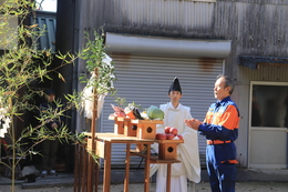 �_���̗l�q