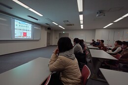 ����Ŏ{�݂̕׋�