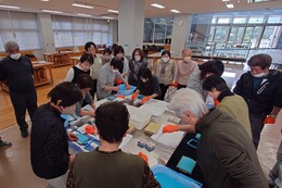 ���T�C�N���̌��A�������Ńn�K�L���